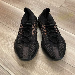 Adidas Yeezy 350 V2 CMPCT